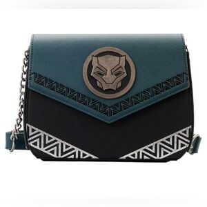 NIB Loungefly Marvel Black Panther Wakanda Forever Crossbody Bag
